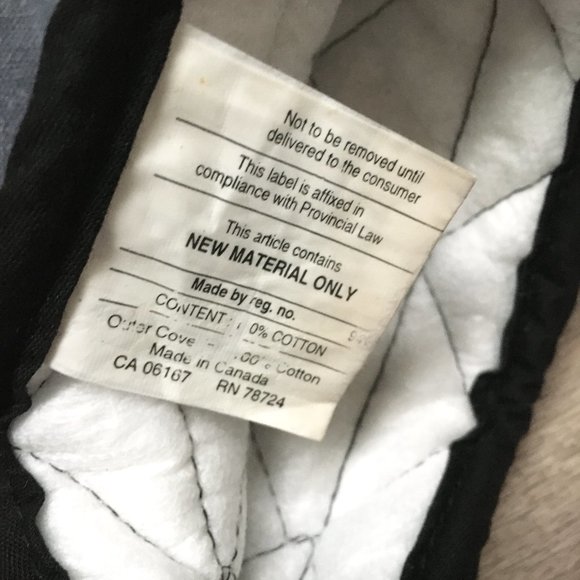 Free With $25 Purchase Native Home Inuit Owl Oven Mitt - Picture 11 of 11